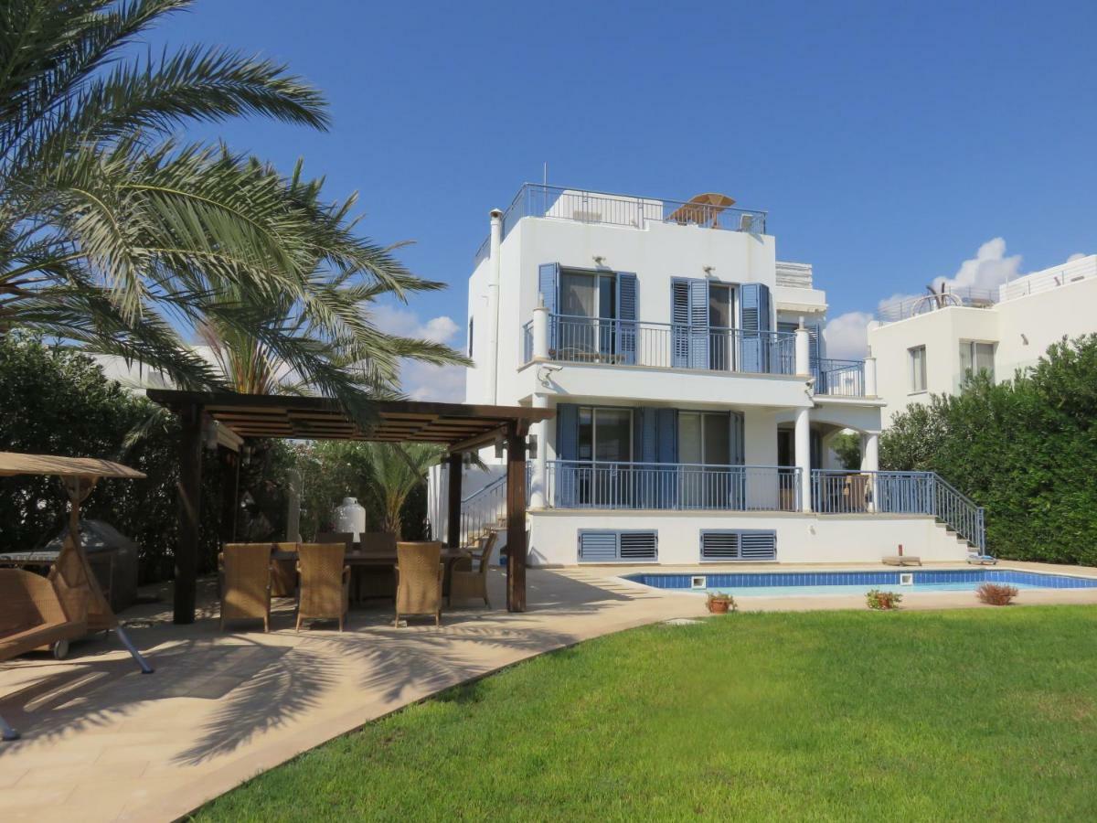 Villa Victoria Paphos Buitenkant foto