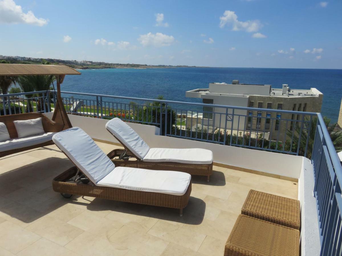 Villa Victoria Paphos Buitenkant foto