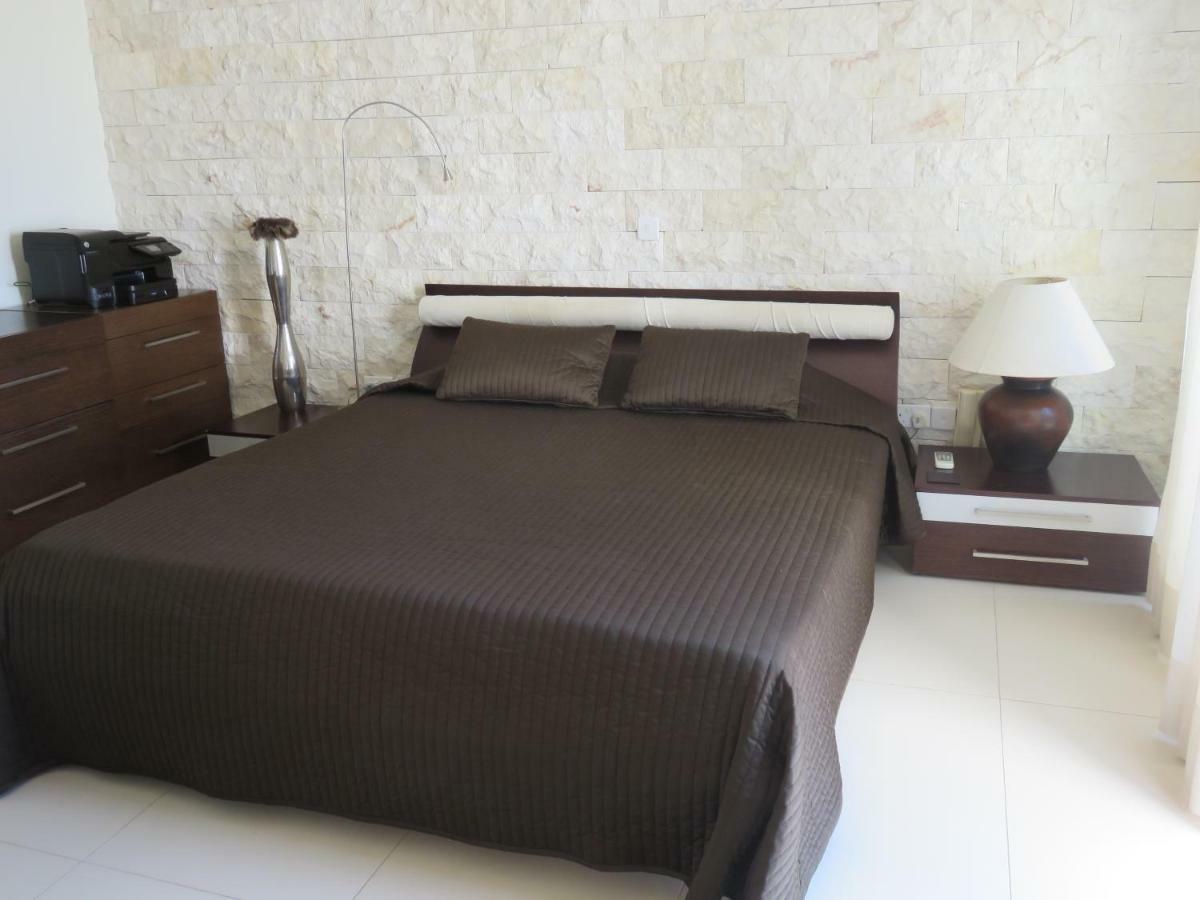 Villa Victoria Paphos Buitenkant foto
