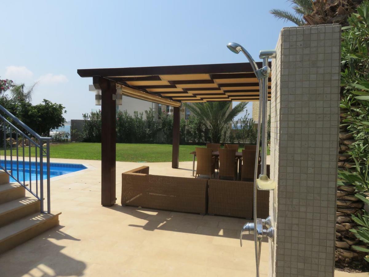 Villa Victoria Paphos Buitenkant foto